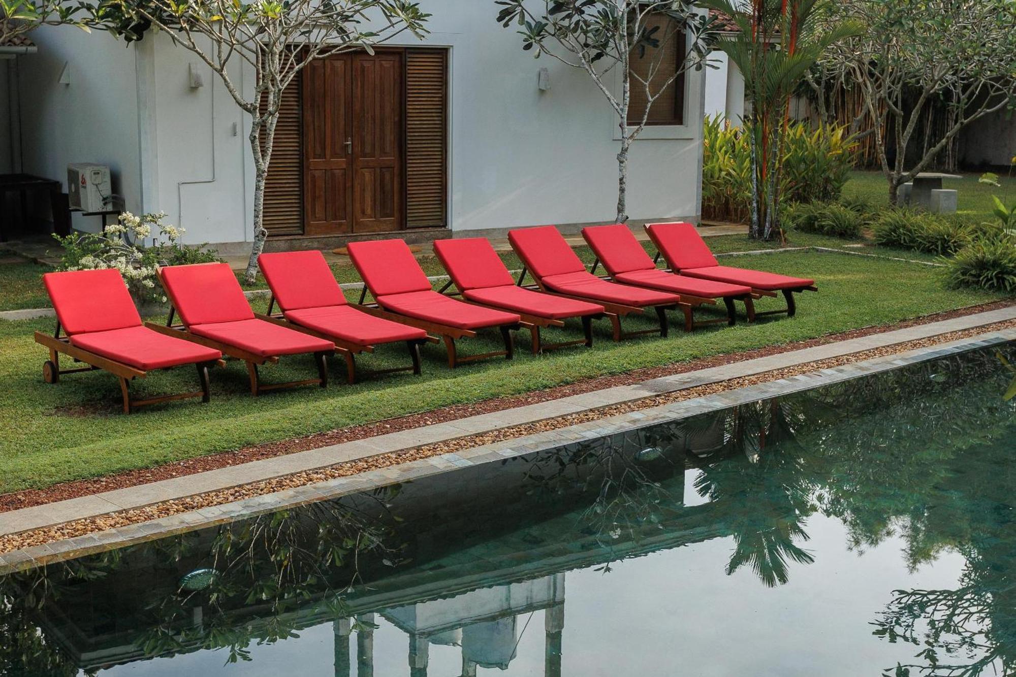 Villa White Queen